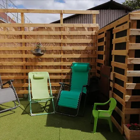 Les Farios Avec Terrasse