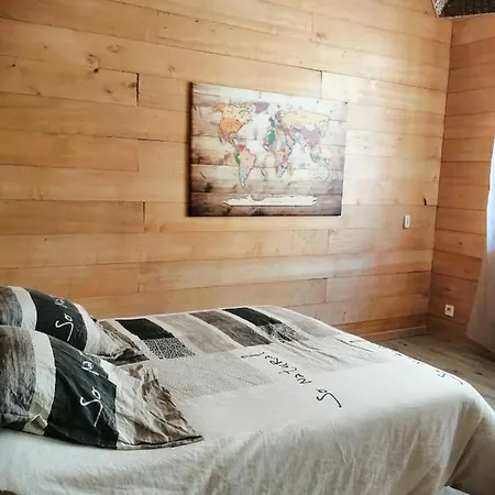 Les Farios Avec Terrasse