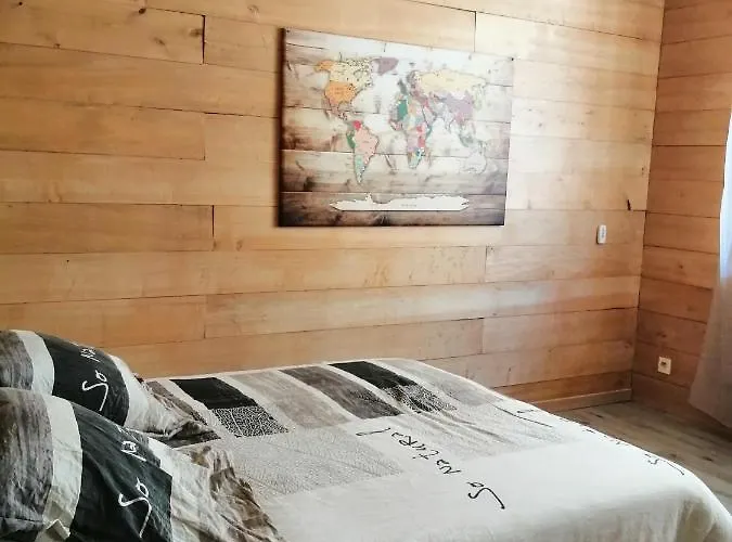 Les Farios Avec Terrasse